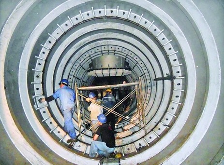 2019-10-30 宜萬(wàn)線(xiàn)電力貫通-架空線(xiàn)路改電纜線(xiàn)路工程---10kV小電阻接地裝置三套發(fā)貨。