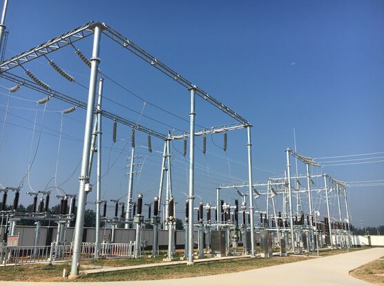 2015年11月1日---6套110kV/220kV主變中性點(diǎn)間隙保護成套裝置發(fā)往新疆喀什